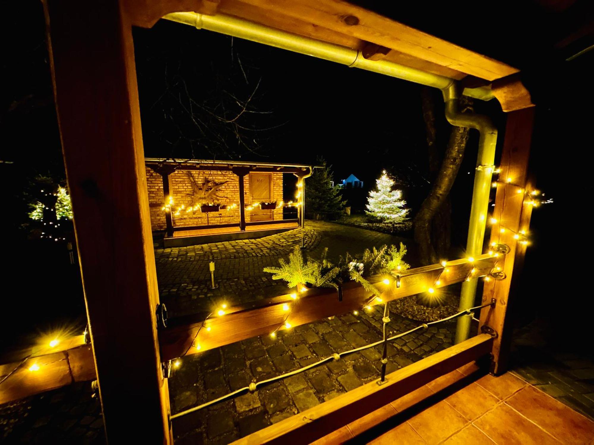 Elements Lednice Luaran gambar